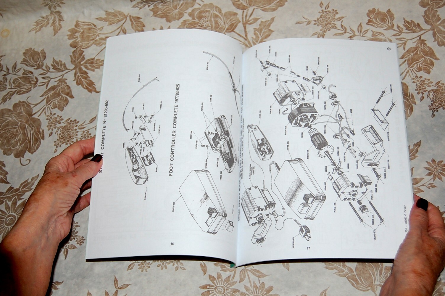 Rare Service Manual for Singer Sewing Machines Motors, Foot Controllers, Lights,