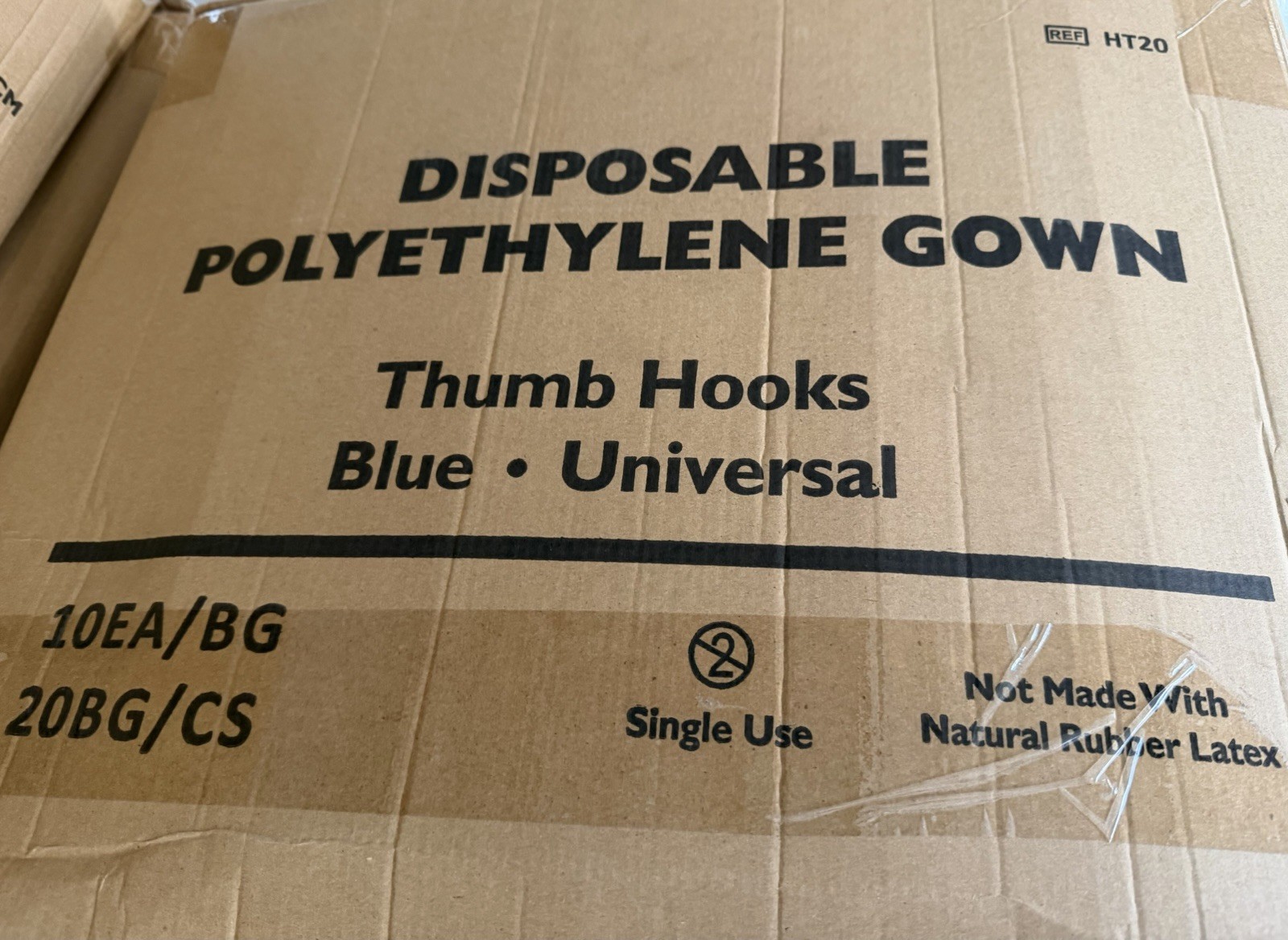 Bulk box - 200pc - DISPOSABLE POLYETHYLENE GOWN Thumb Hooks • Blue • Universal