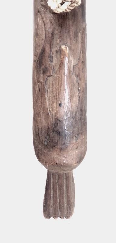 19TH CENT. HAIDA HALIBUT HOOK WITH THUNDERBIRD CARVING - FINE SURFACE & COND.