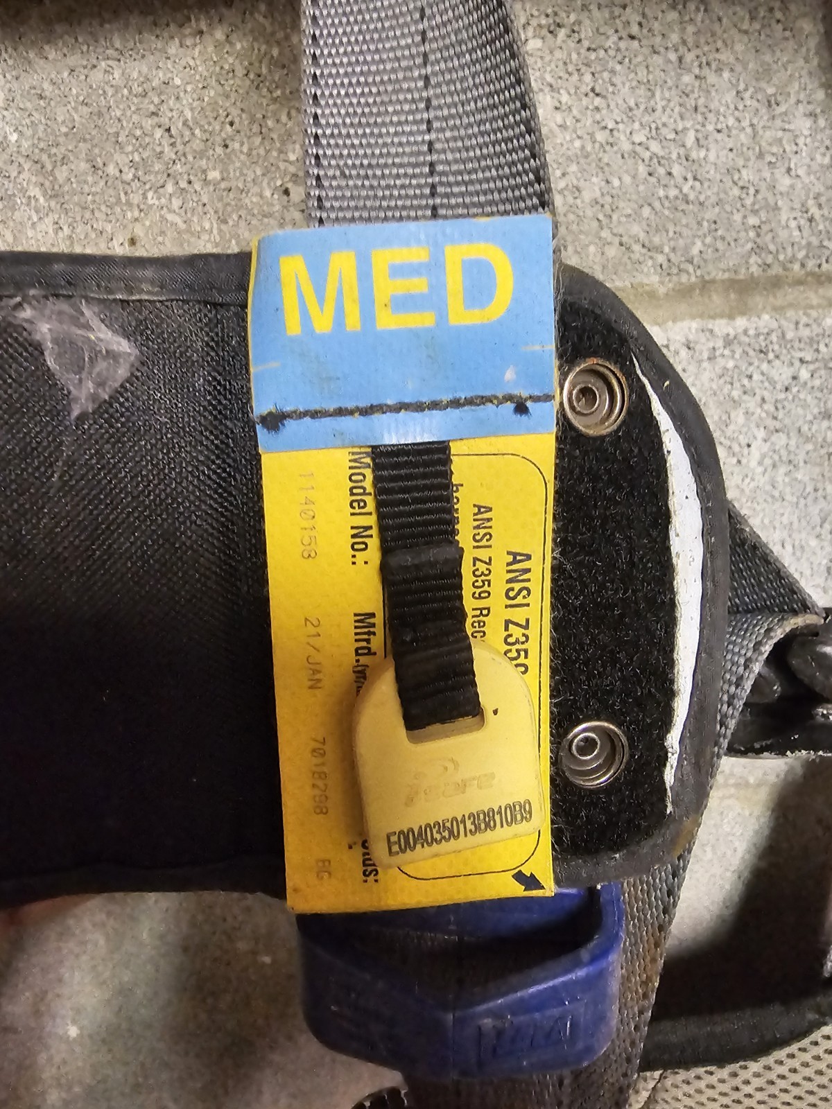 3M DBI-SALA EXOFIT NEX M FULL BODY HARNESS FALL PROTECTION 1140158 L BELT