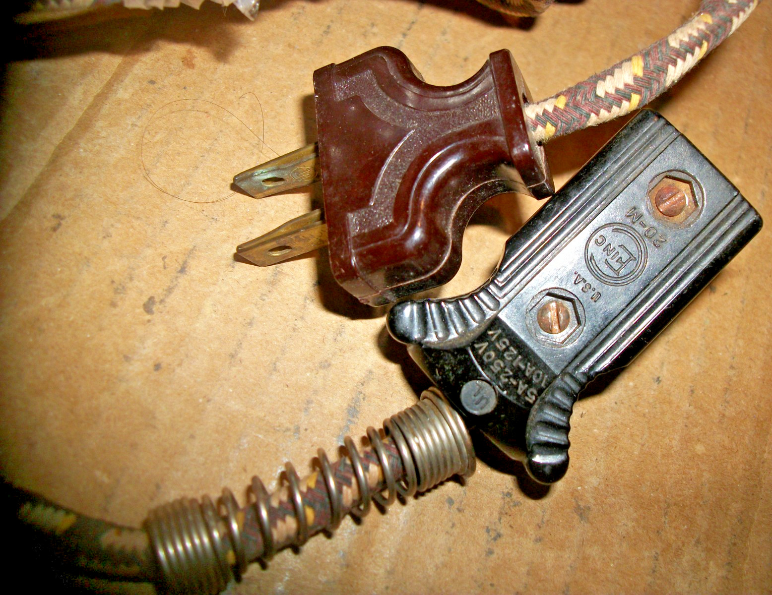 Vintage Cloth Replacement Power Cord - Appliances/Coffee Percolators 1/2" Inch