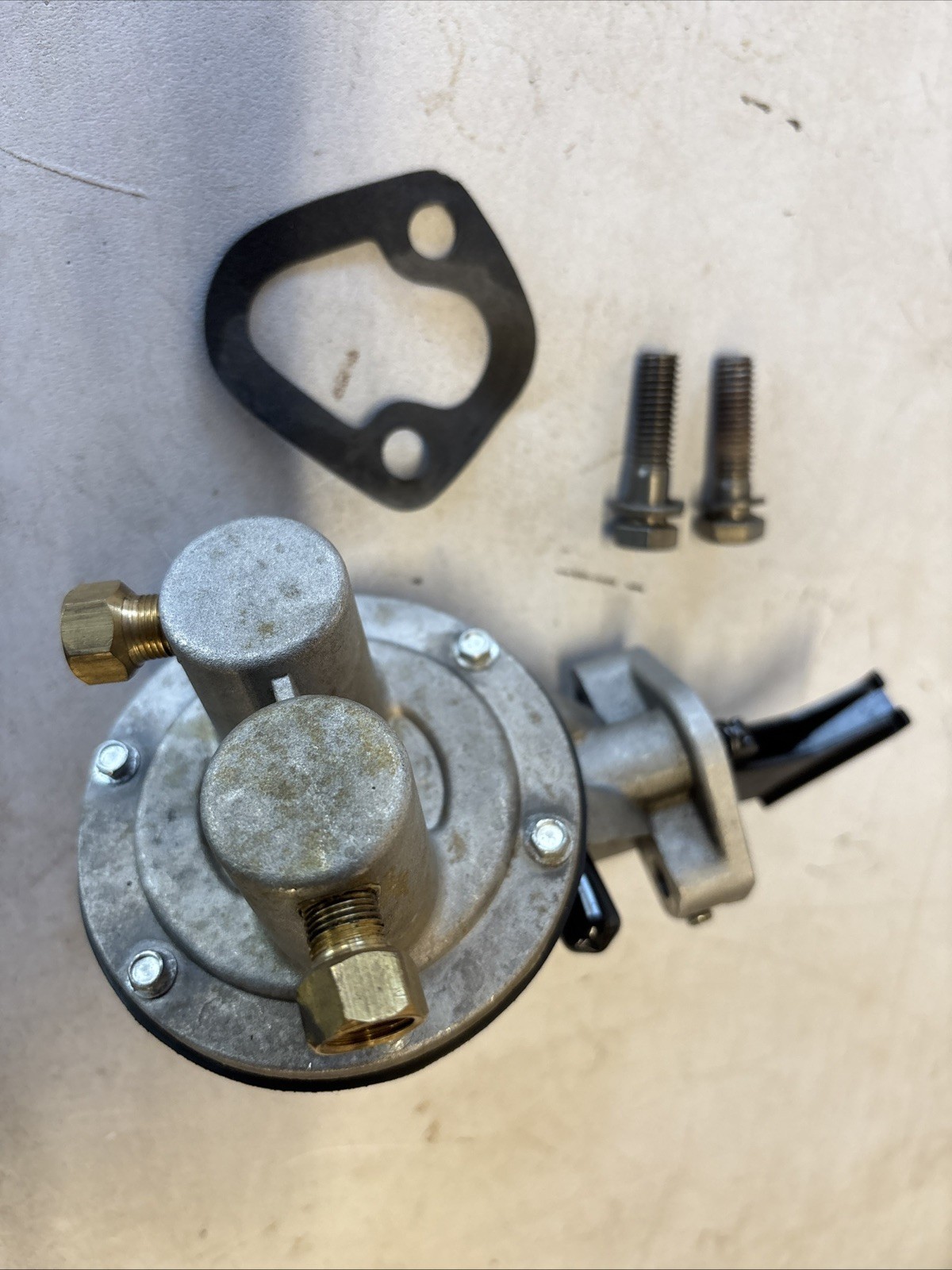 M-151 A1 A2 Refurbished Fuel Pump NOS #11640994 with Gasket / Bolts