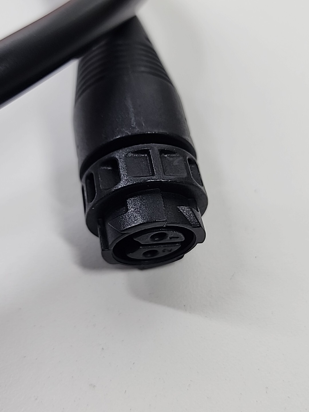 Fluence VYPR DC Power Supply Cable for Ballast LED Grow Light