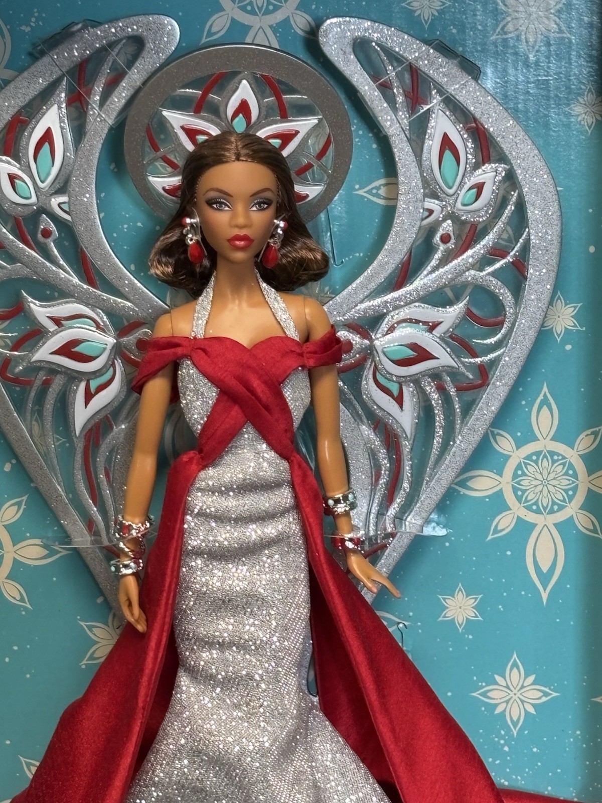 TWO BOB MACKIE 2023 & 2024 HOLIDAY ANGEL'S STUNNING PRISTINE IN SHIPPER