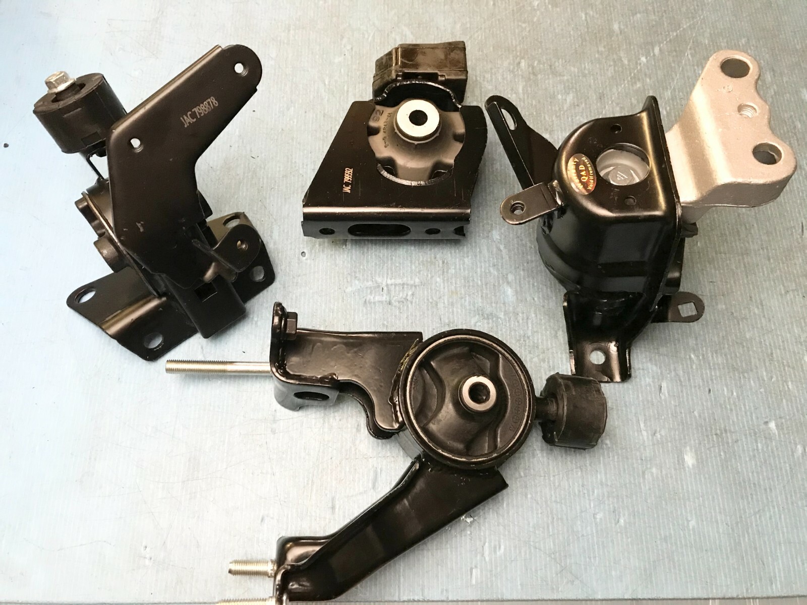 Motor Mount & Trans Mount Set 4PCS for 2009-2019 Toyota Corolla Auto 1.8L