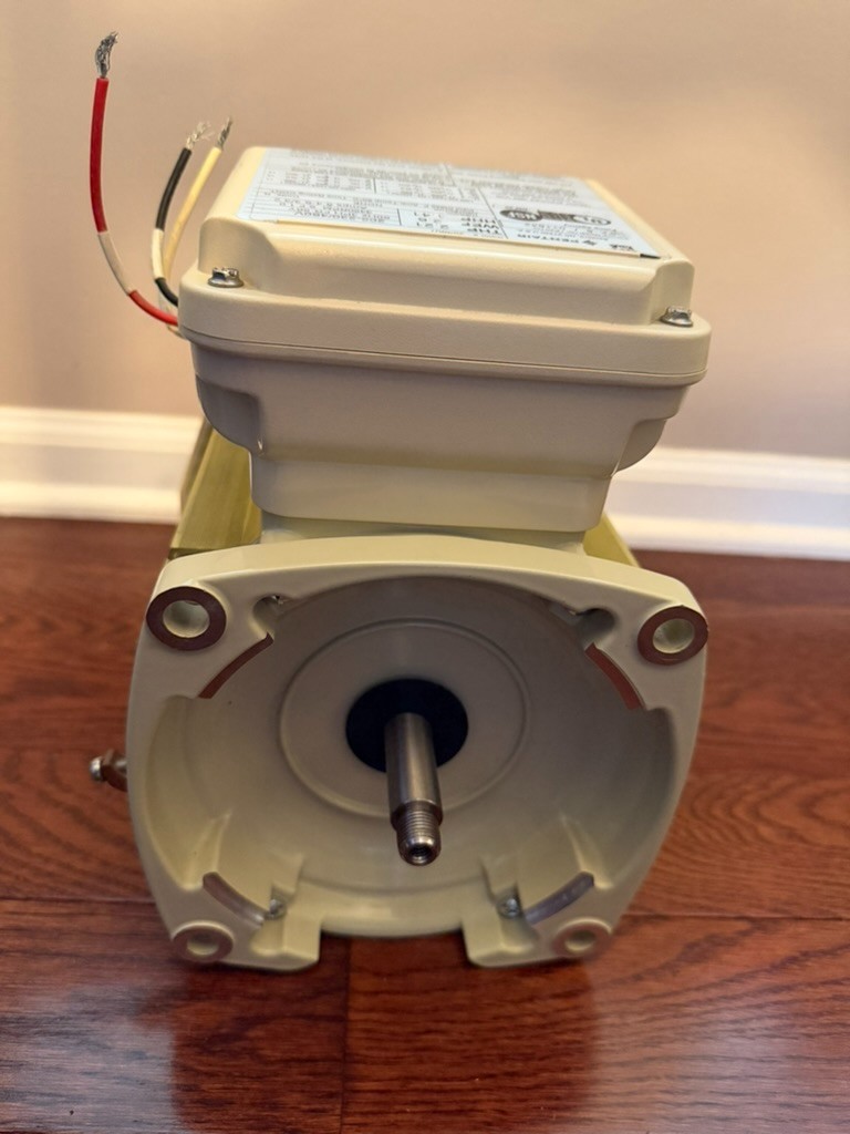 Pentair 354807 1.5 HP Pump Motor Square Flange 3-Phase 208-230/460 Volts 60 Hz*