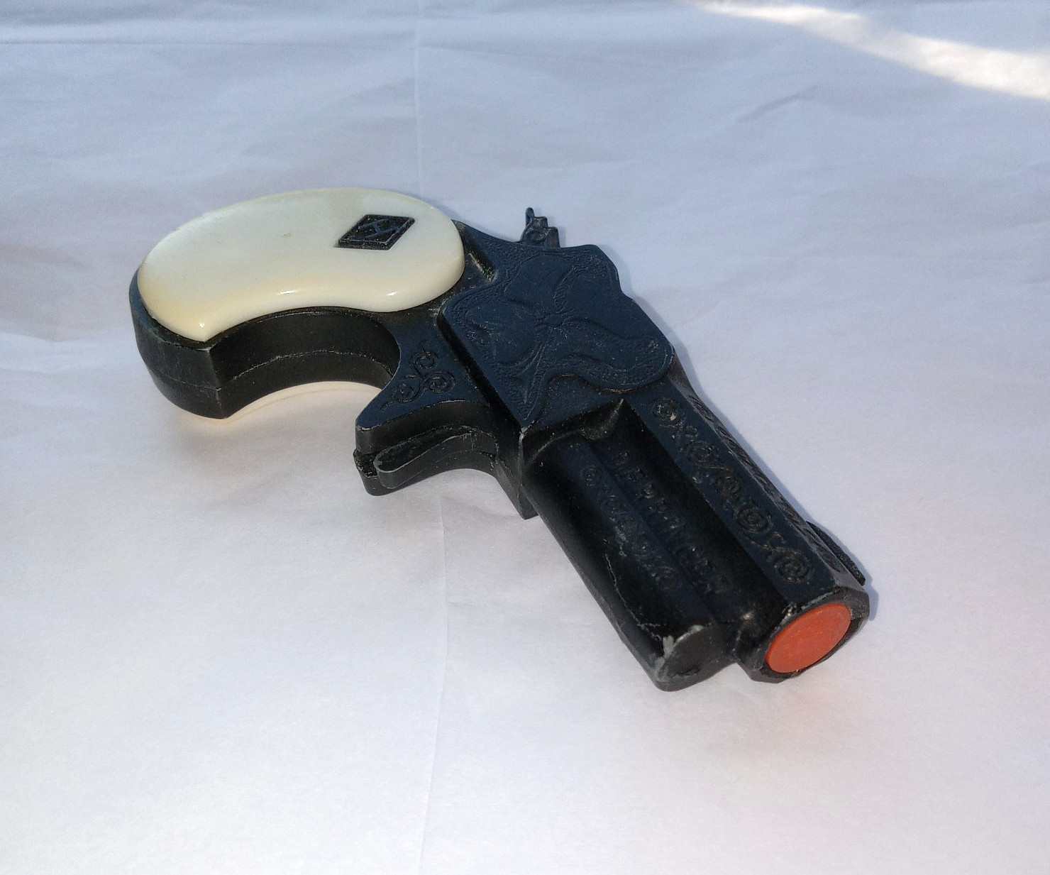 Vintage Hubley Derringer Cap Gun Toy