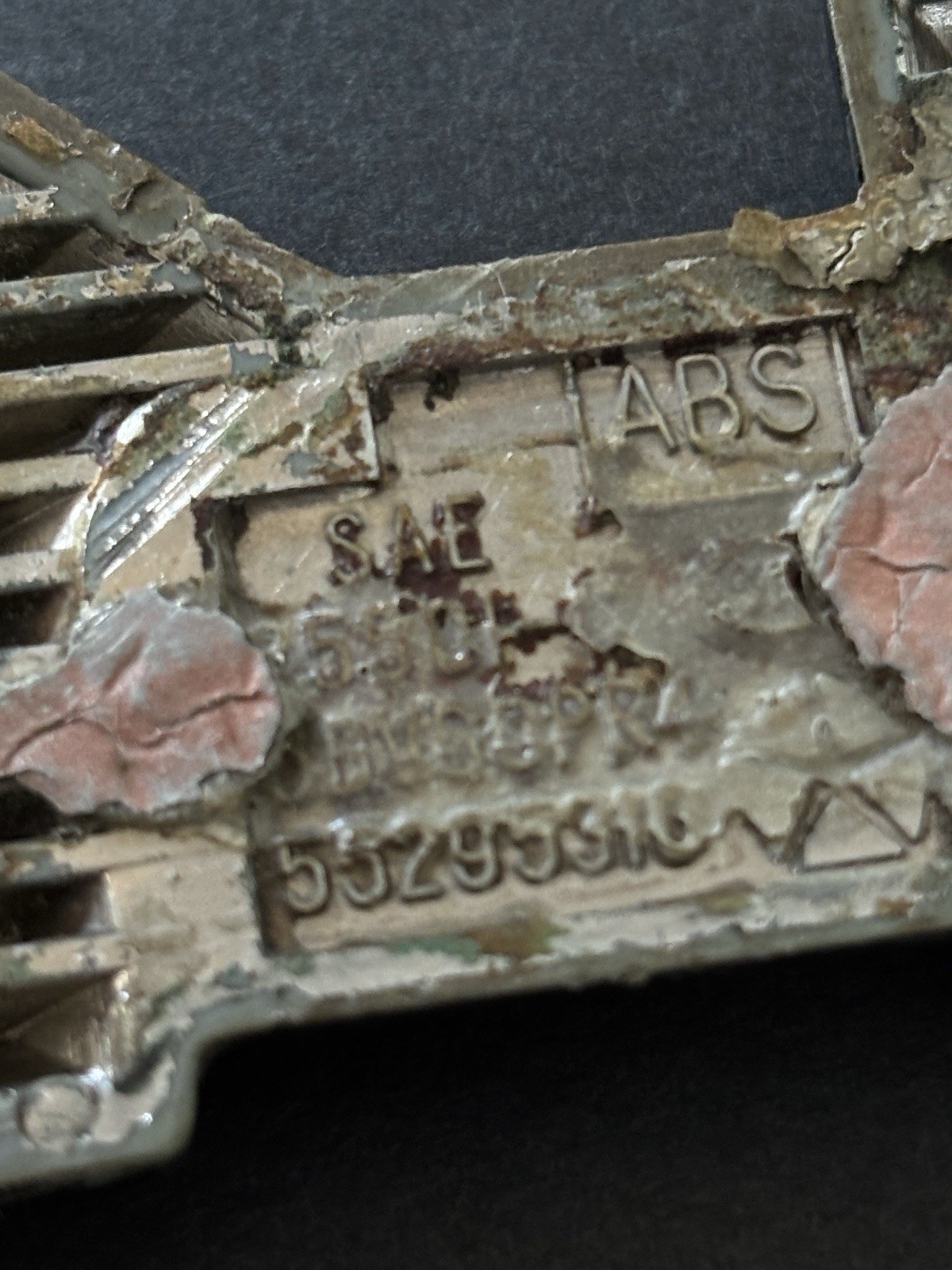 97-02 Dodge Ram 1500 Emblem 85501C Logo 5DV60PR4 Nameplate 55295310 Decal Badge