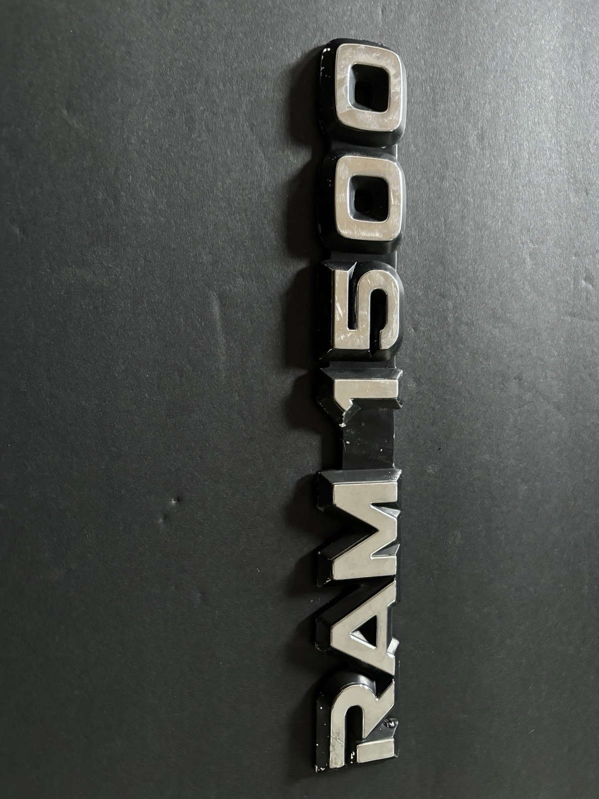 97-02 Dodge Ram 1500 Emblem 85501C Logo 5DV60PR4 Nameplate 55295310 Decal Badge