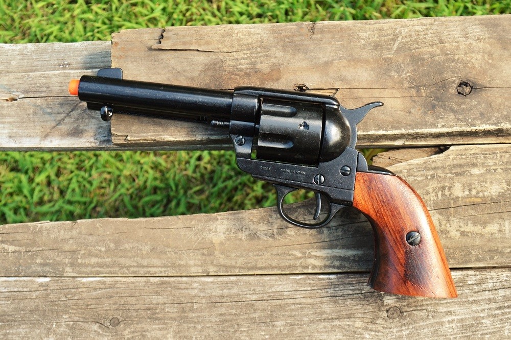 Non-Firing Denix Replica M1873 Colt Revolver - Gunslinger - Single Action Army