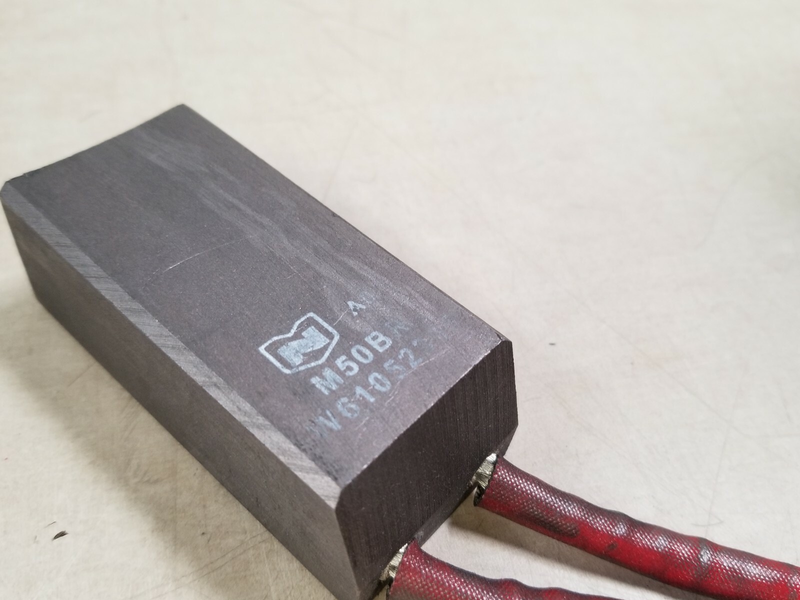 Morgan Carbon Brush Phase W61052365-M50BR Hitachi Bronze Rings 1.6-1.85 MW GE