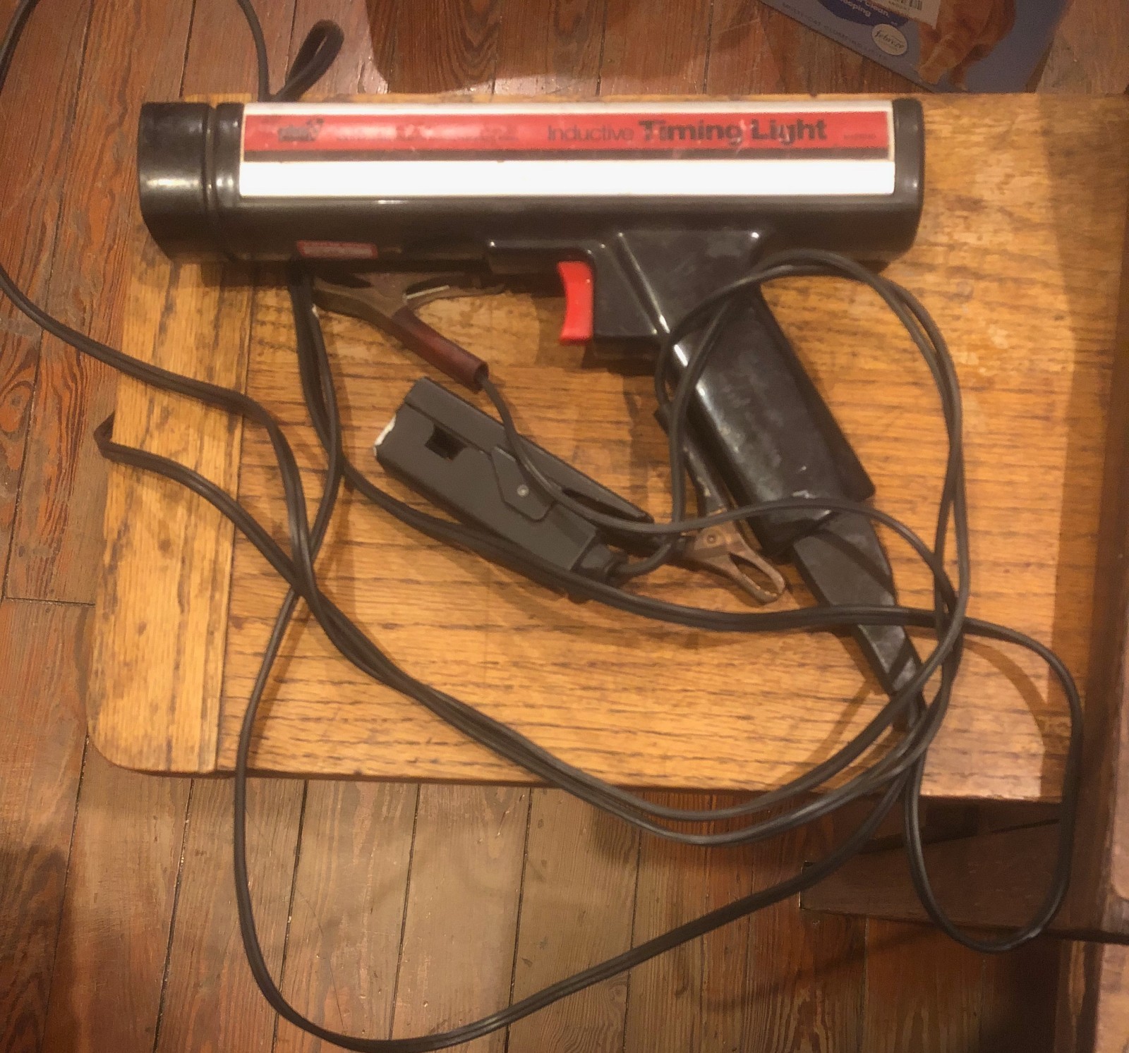 Sears inductive timing light Serial Number L 32 XC