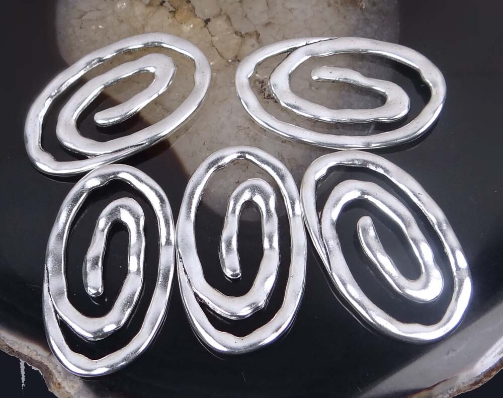4 Silver Pewter Hammered Spiral Spired Large Oval Link 37x22mm