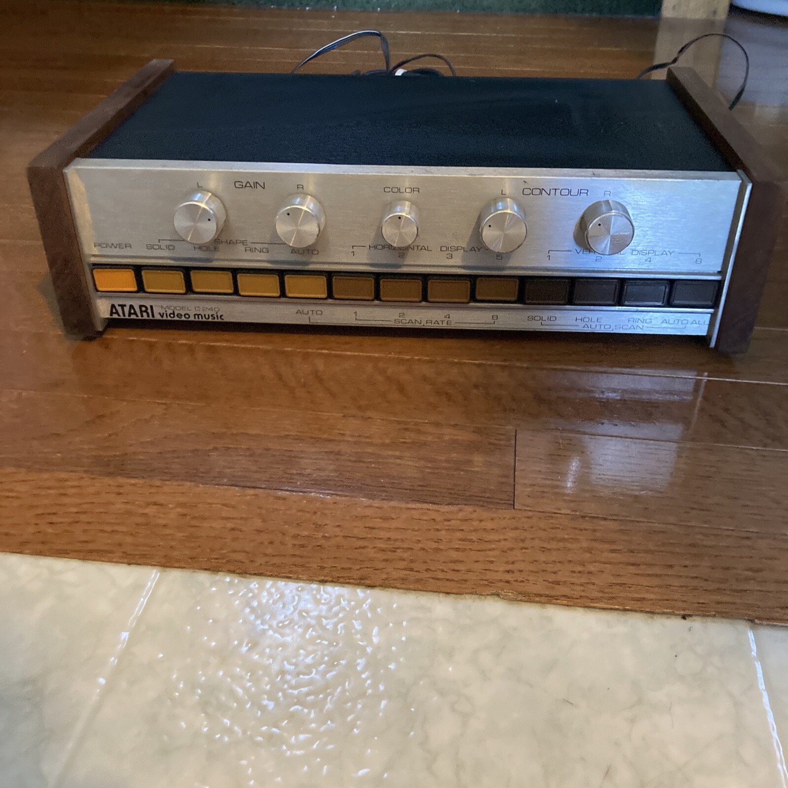 ATARI Video Music Model C-240 Electronic Music Visualizer Works