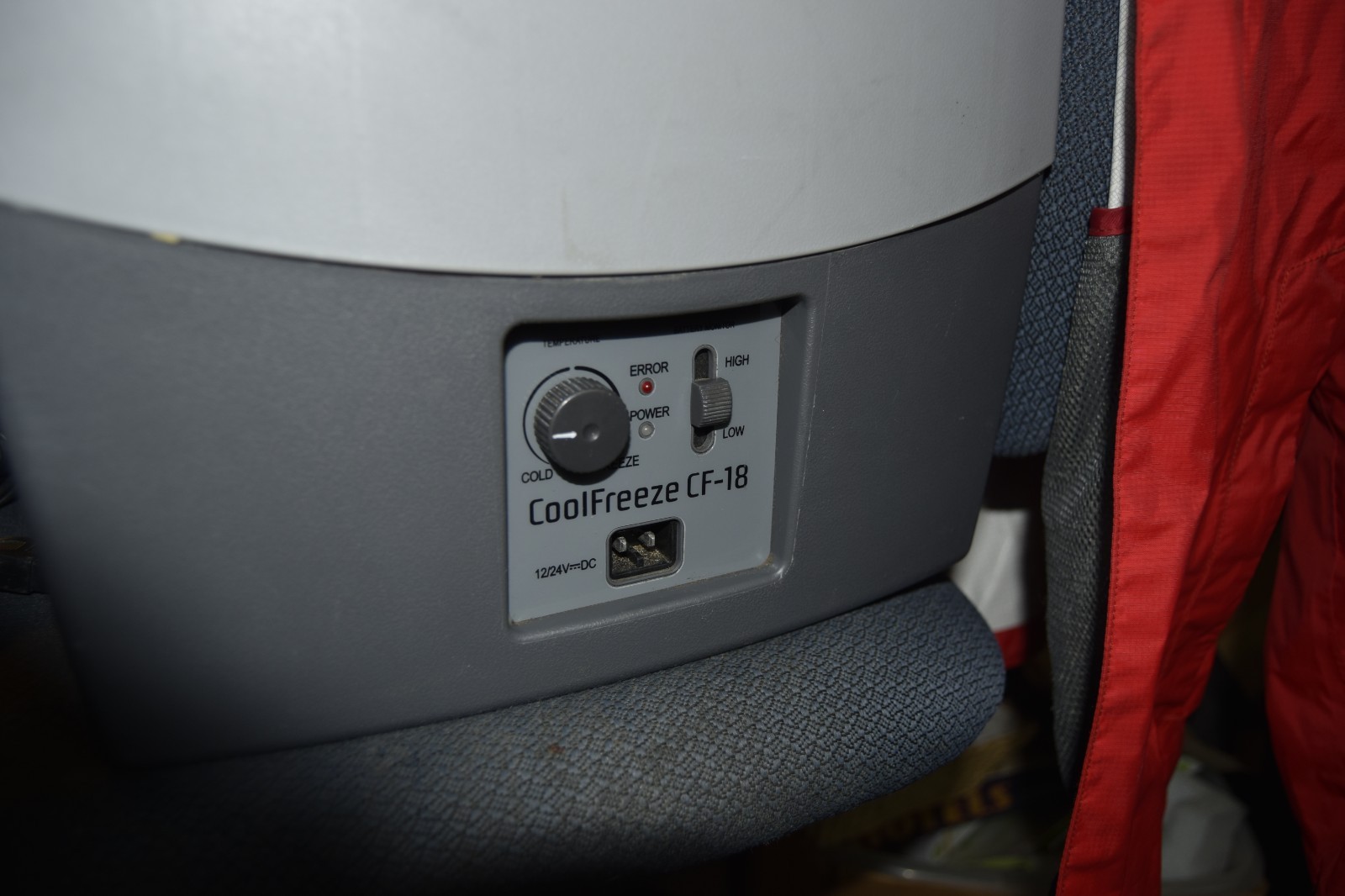 Dometic CF-18 CoolMatic Portable Refrigerator Freezer 12V & 24V DC Cooler *READ*