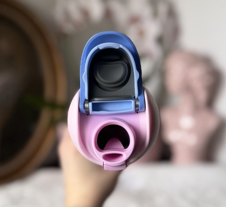 Owala SHOT TO THE HEART Pink Angel Cherub Valentines GirlyFreesip 32OZ NWT