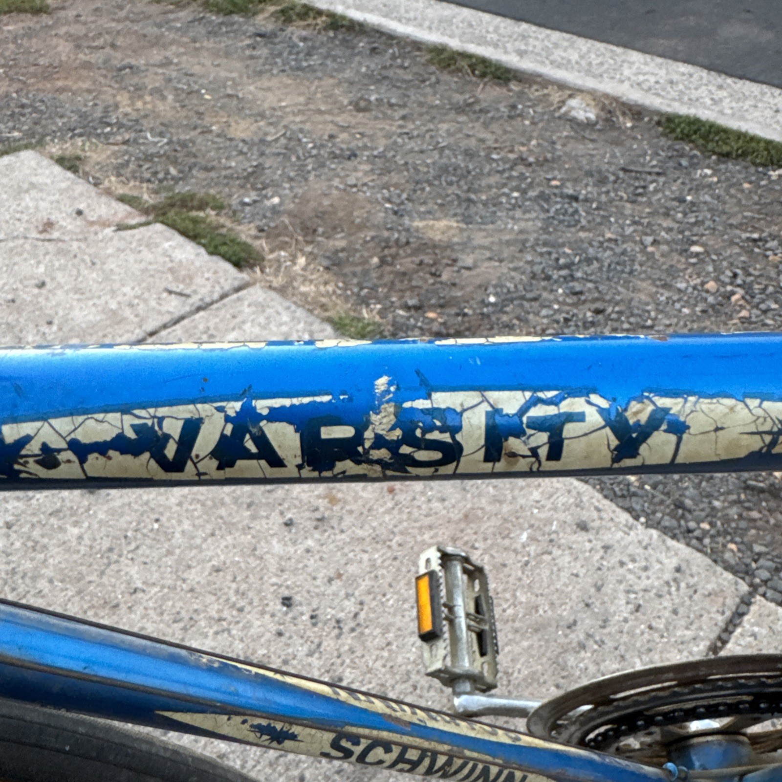 Vintage Schwinn Deluxe Varsity Bike everything working fine