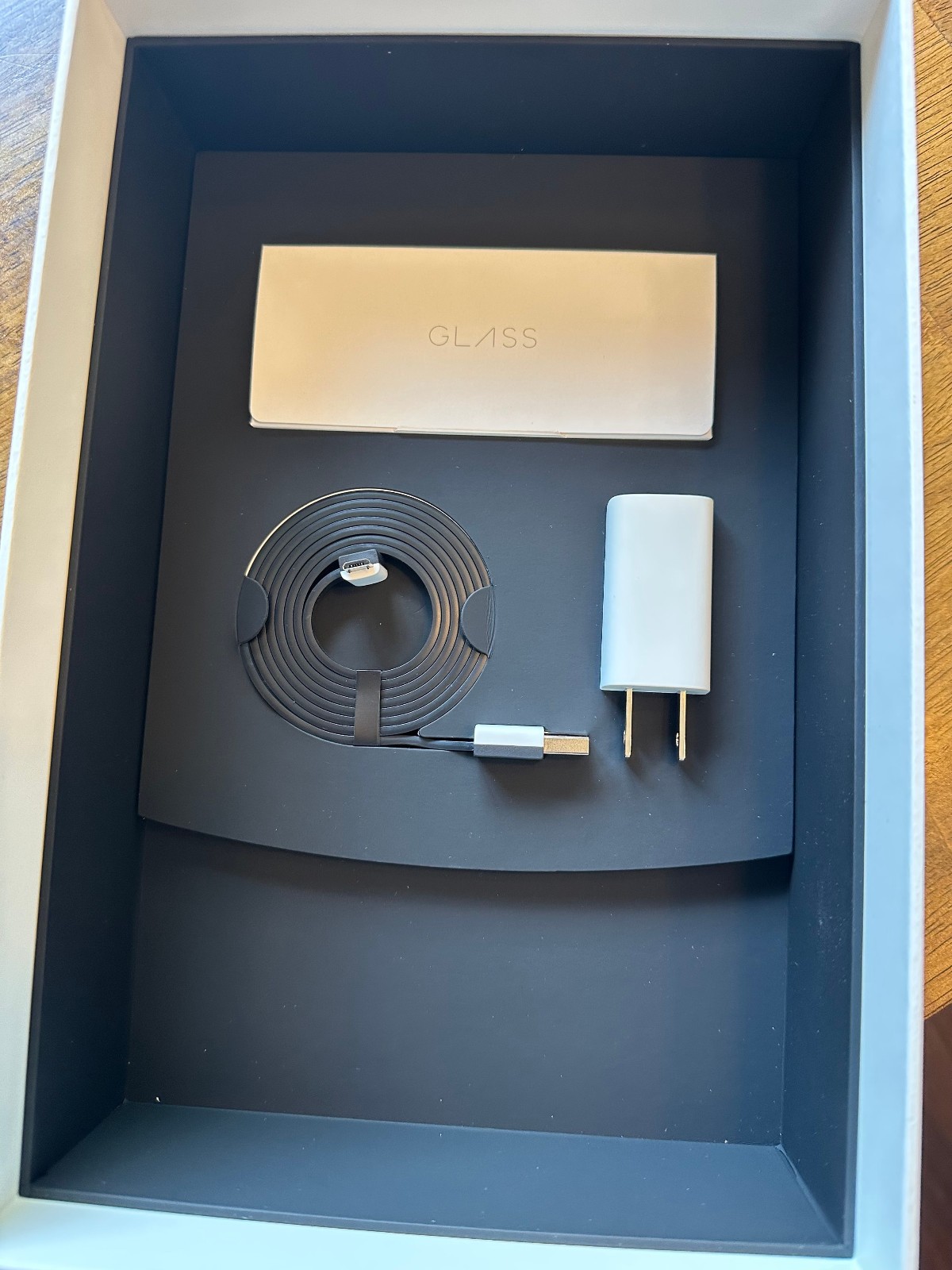 COTTON NEW UNOPENED IN BOX Google Glass Explorer Edition V3 XE-C FULL KIT
