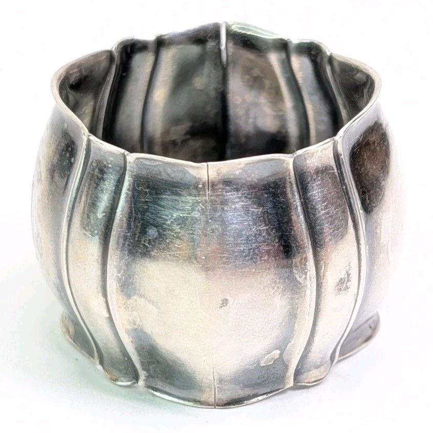 835 German Silver Napkin Ring Wilhelm Binder 36 Grams AU Monogram