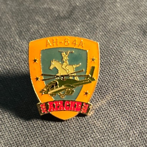 NEW United States Army Apache AH-64A Attack Helicopter Collectable Lapel Pin