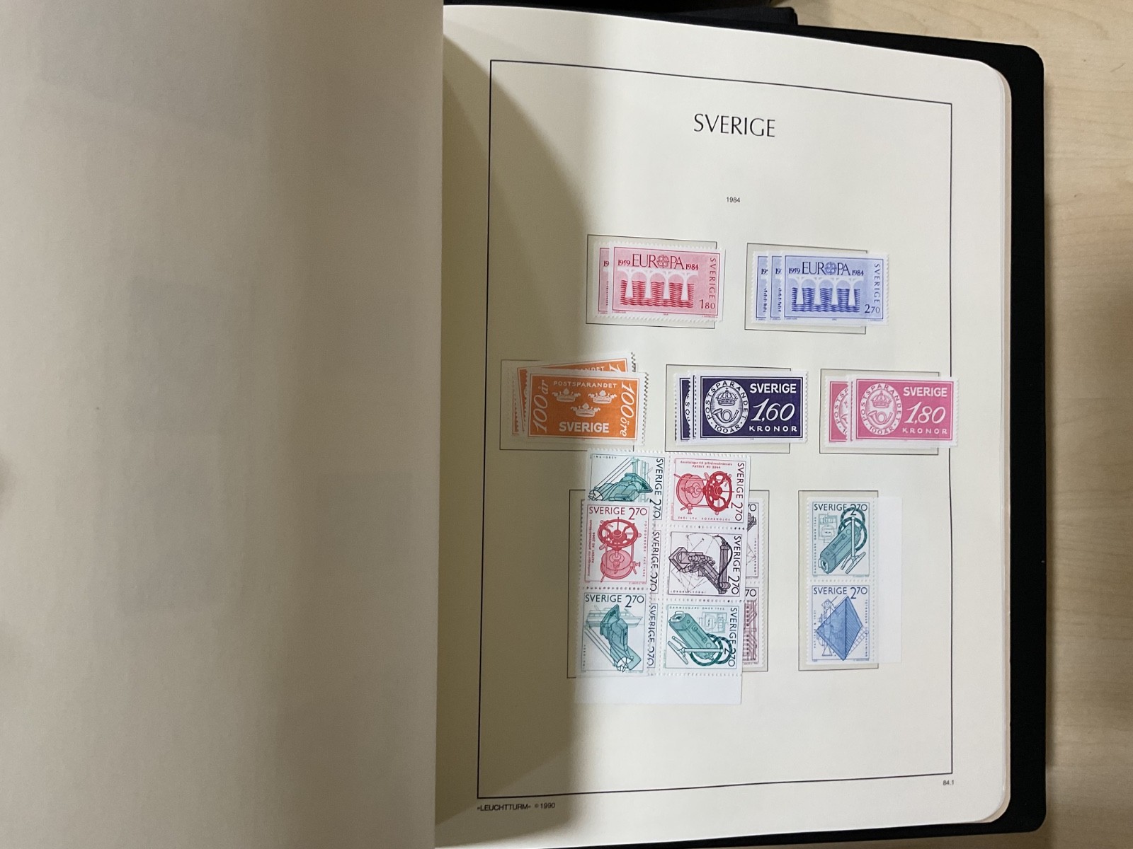 Sweden stamps. 1970 - 2008. 2 Light house albums. G/208*