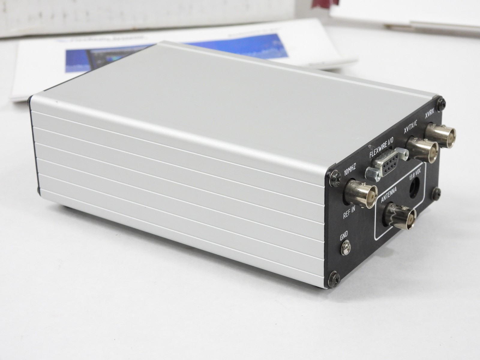 Flex Radio 1500 SDR Transceiver + Mic + Box (excellent)