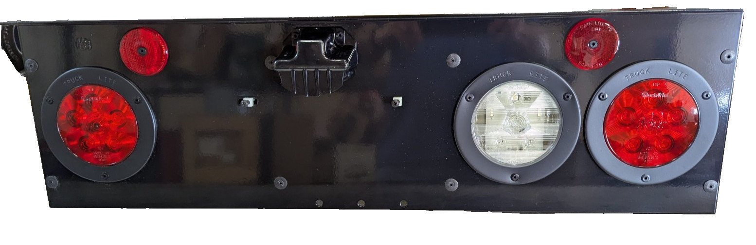 4095871C92 International Tail Light Bar Panel LED Super 44 Lamp TRUCK-LITE 40951