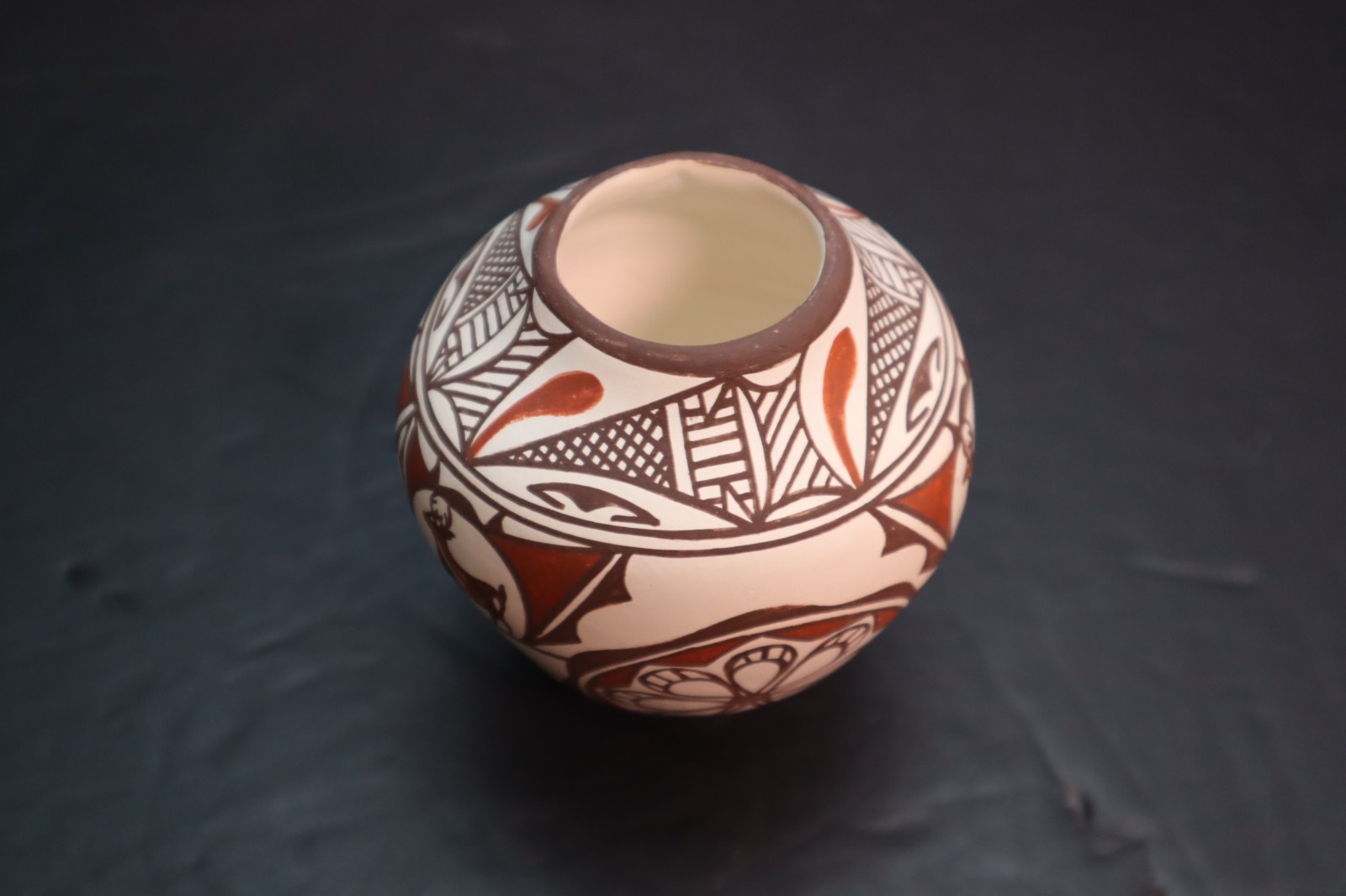 VTG Zuni Pueblo Heart-line Deer Pottery Jar Figural Pictorial Gabriel Paloma Pot