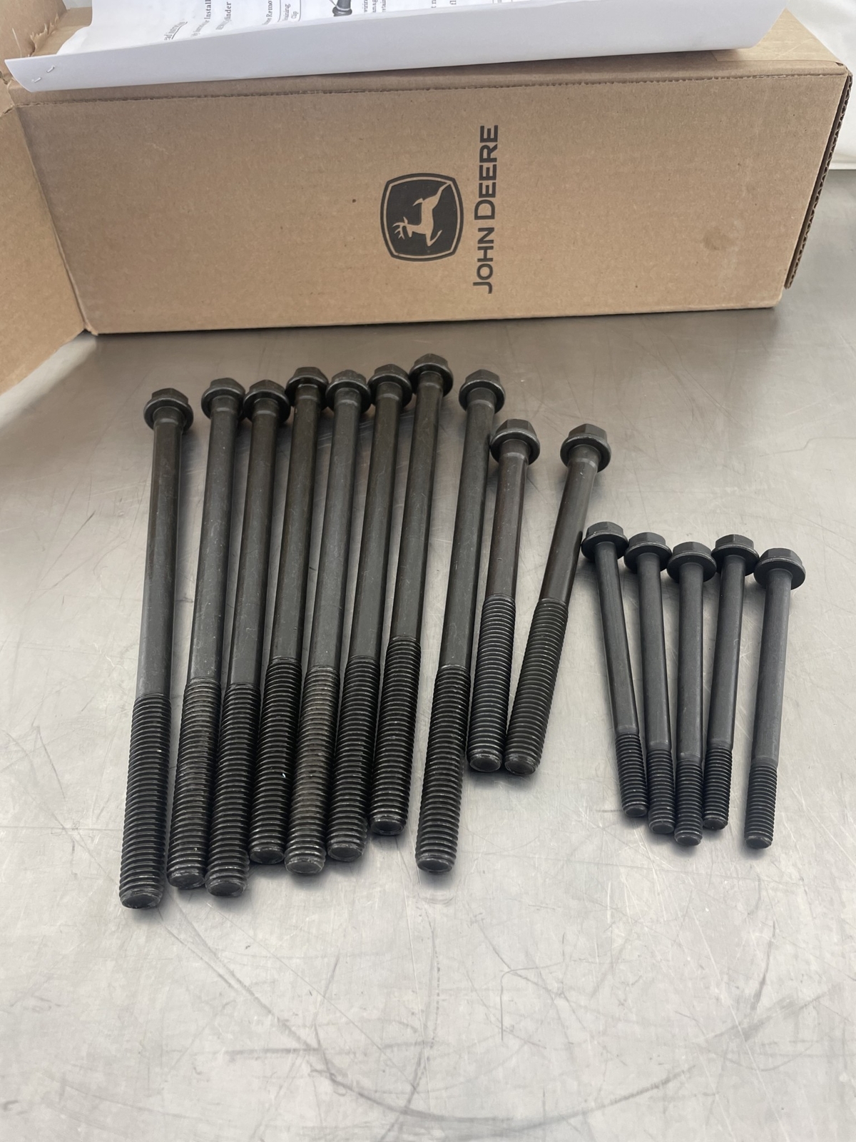 John Deere HD BOLT KIT RE521108