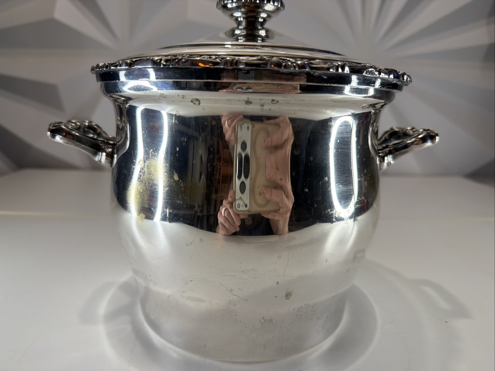 Vintage International Silverplate Countess Covered Ice Bucket – Ornate Floral