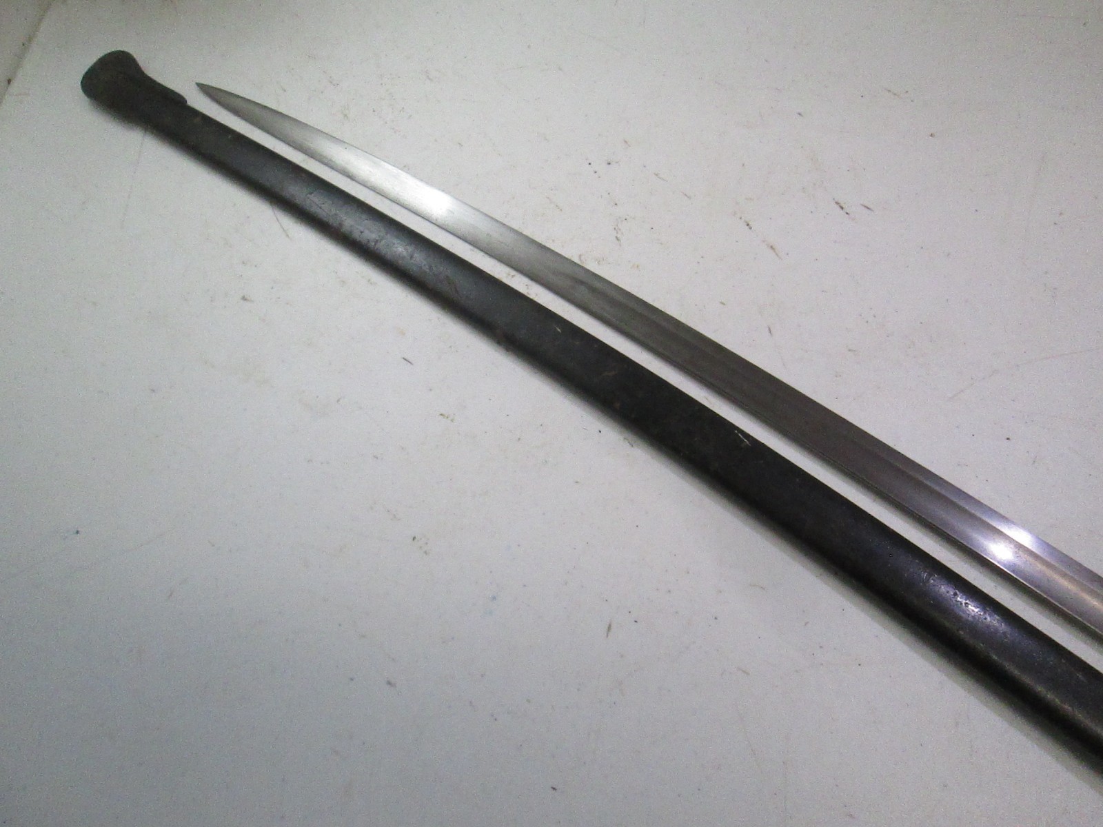 WWI GERMAN RUBY EYES LION HEAD DRESS CAVALRY SWORD & SCABBARD EICKHORN MAKER Y51