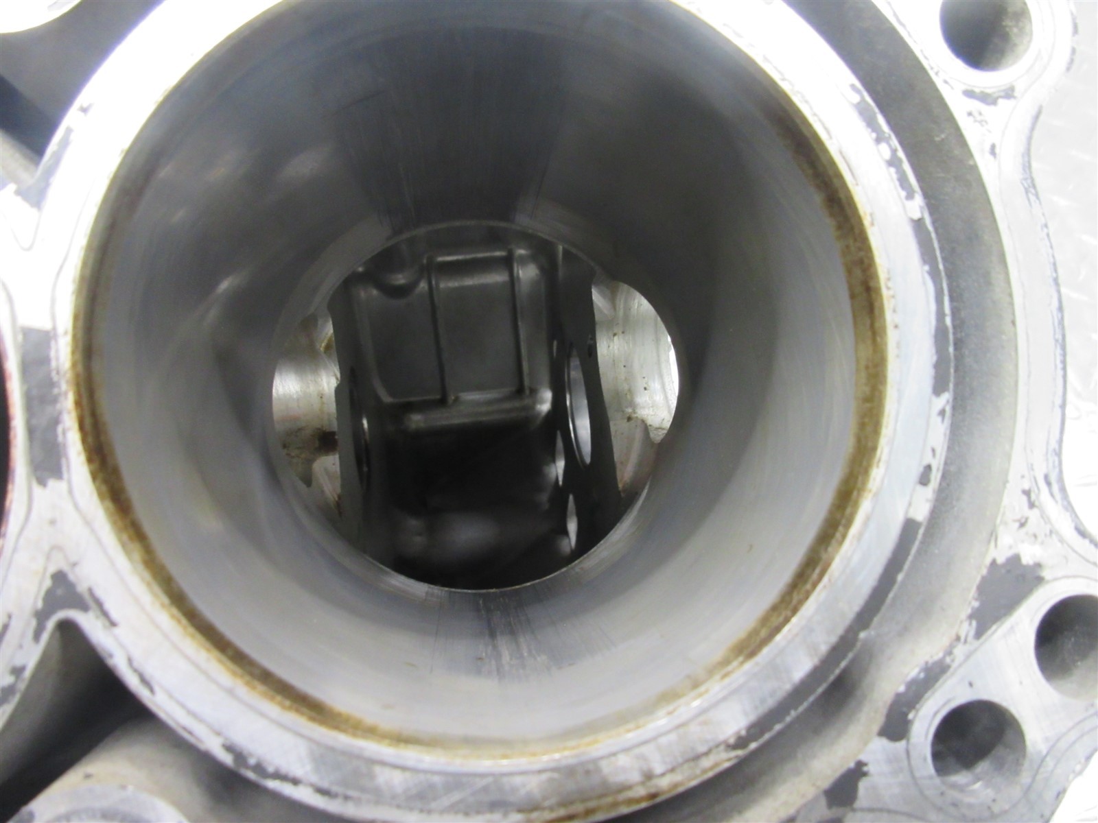 2003 02-03 Honda CBR 954 CBR954RR Crankcase Crank Case Engine Motor Block Piston