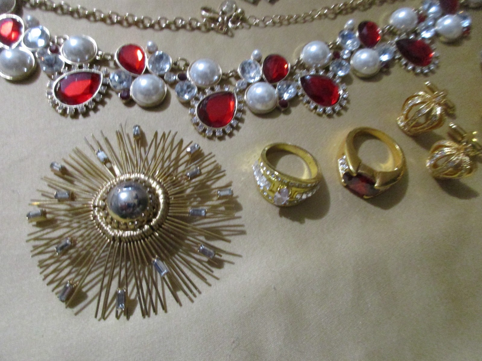 VINTAGE RHINESTONE JEWELRY LOT ~ MIXED AGES