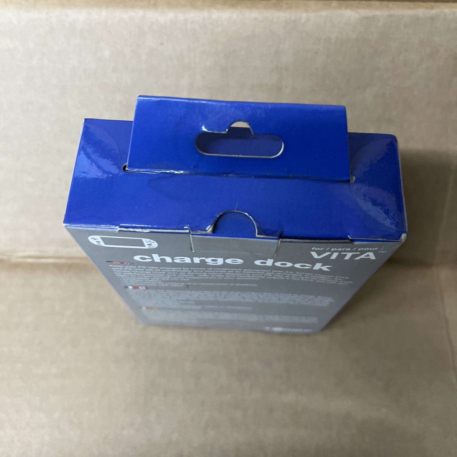 Tomee Charge Charging Dock for PS VITA 1000 - Brand New - Free Shipping