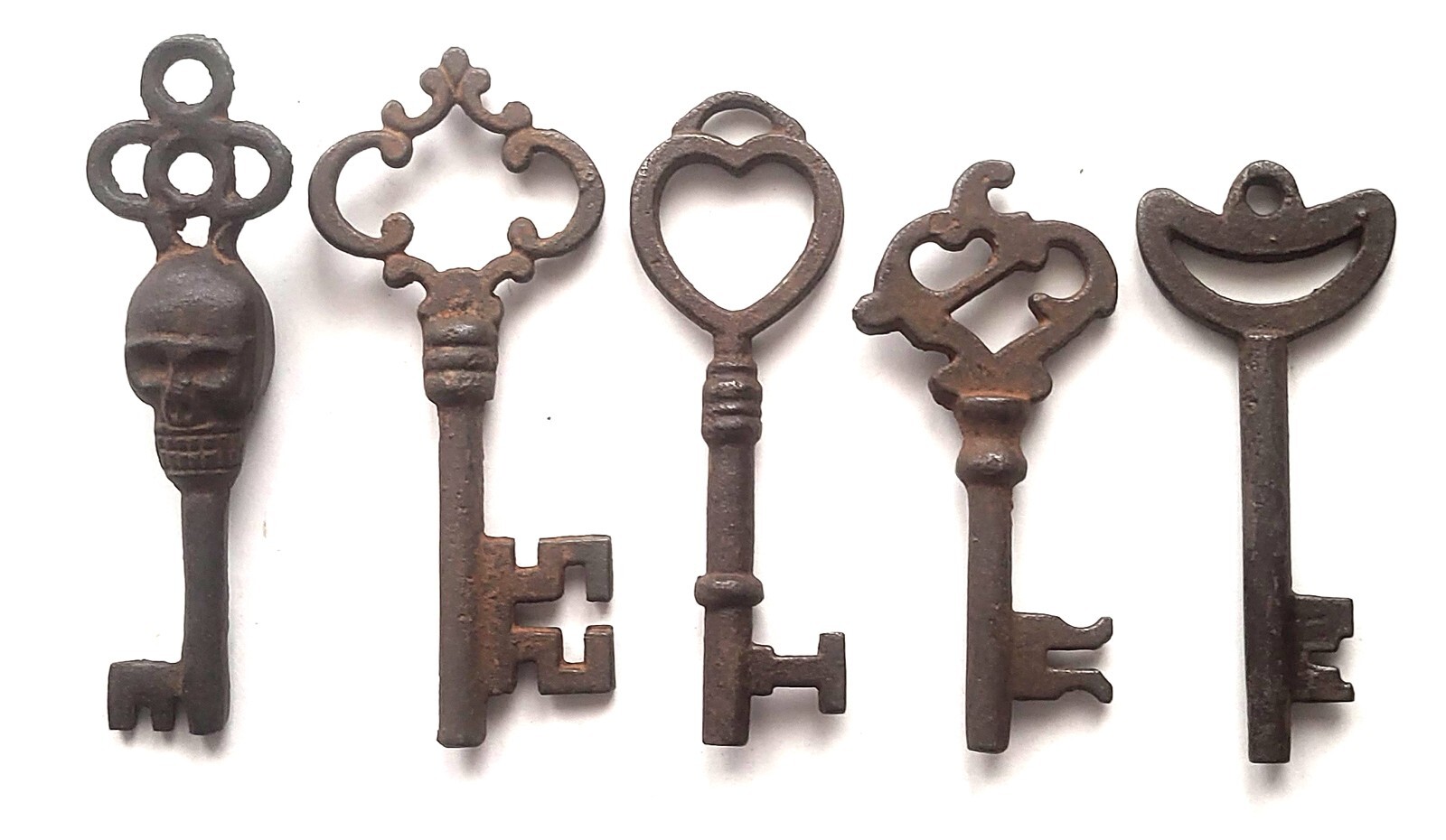 Antique Style Iron Skeleton Keys Lot of 5