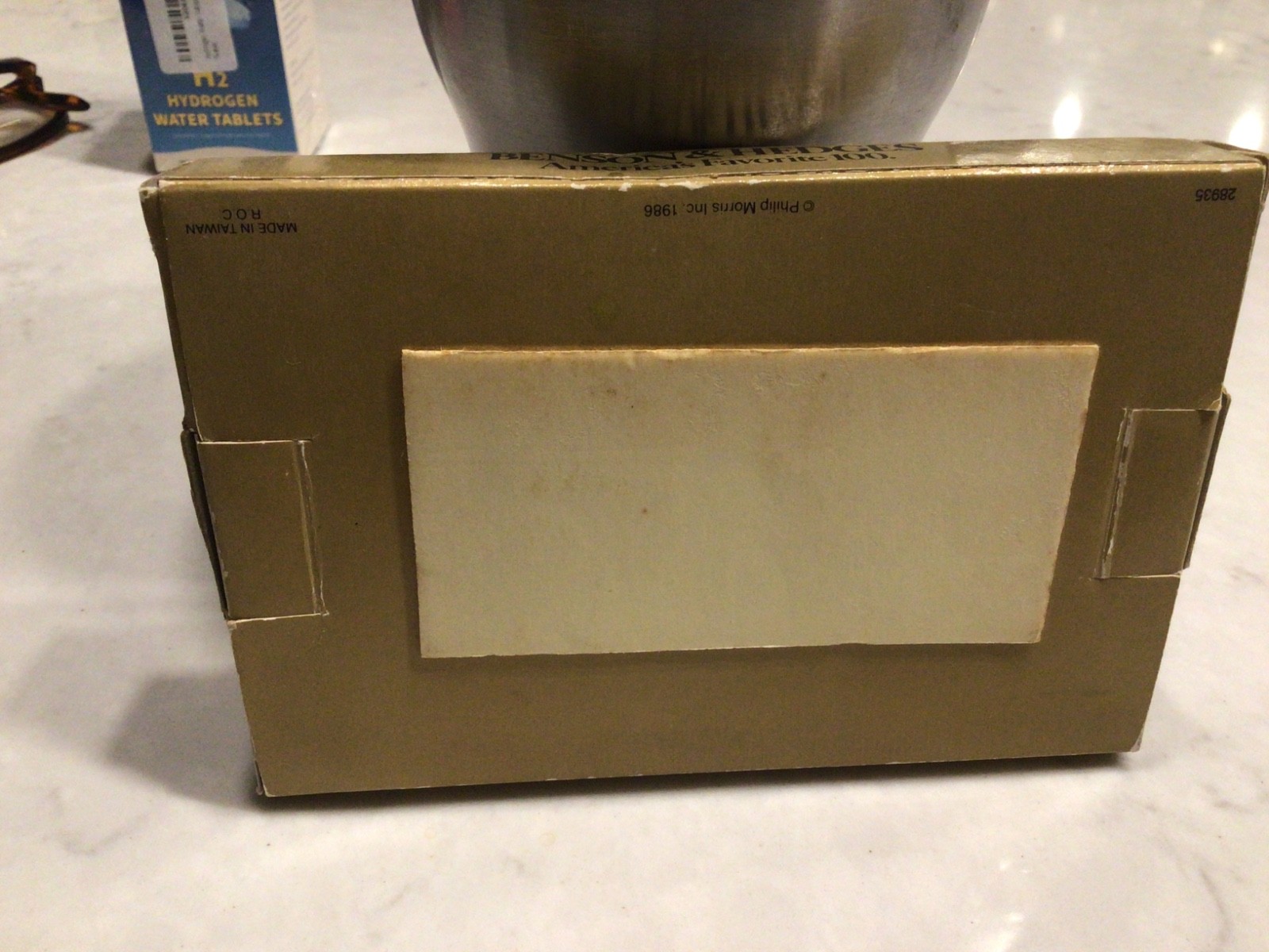 Benson & Hedges Deluxe FM Transistor Radio NOS in Original Box