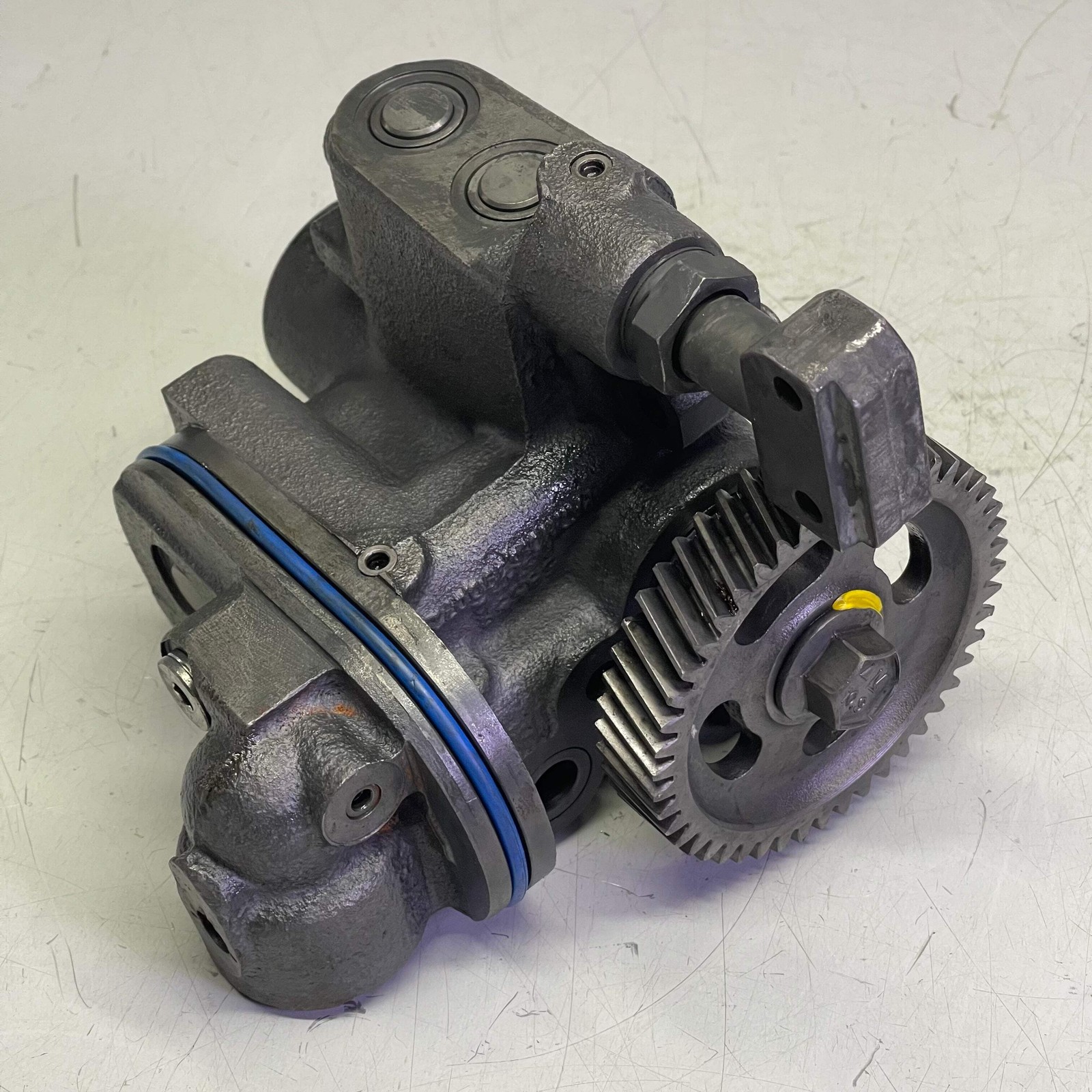 NAVISTAR Powerstroke Diesel High Pressure Oil Pump For FORD Super Duty 6.0L