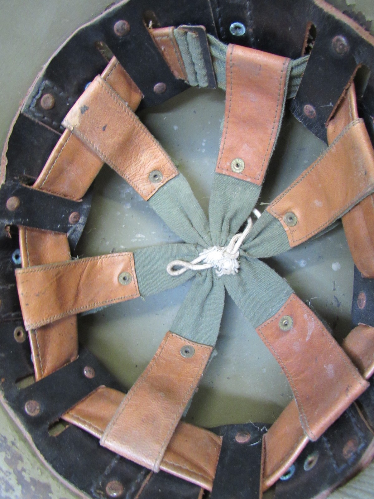 Original WW2 Era Spanish M42 Helmet Post War Liner Modelo Z