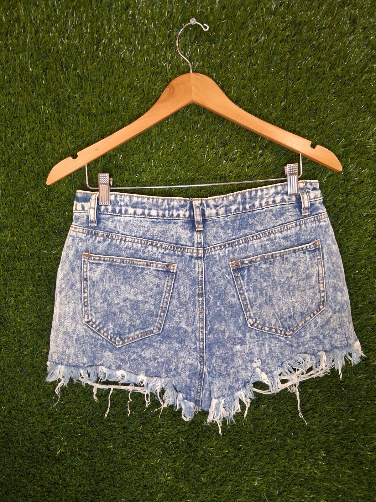 Boom Boom Jeans Studded Denim Shorts Size 11 Junior Acid Wash 100% Cotton...
