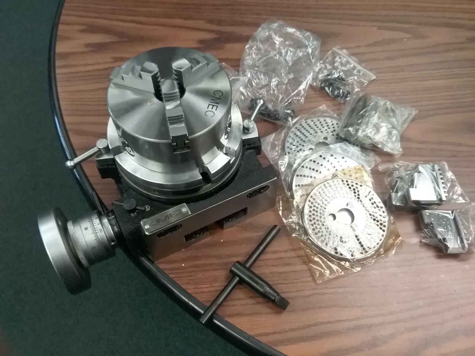 6" precision HORIZONTAL & VERTICAL ROTARY TABLE w 3jaw chuck & index plates