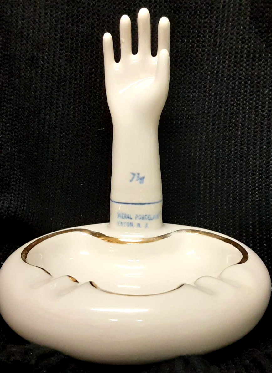 Unusual Vintage GENERAL PORCELAIN Salesman Giveaway Novelty HAND ASHTRAY