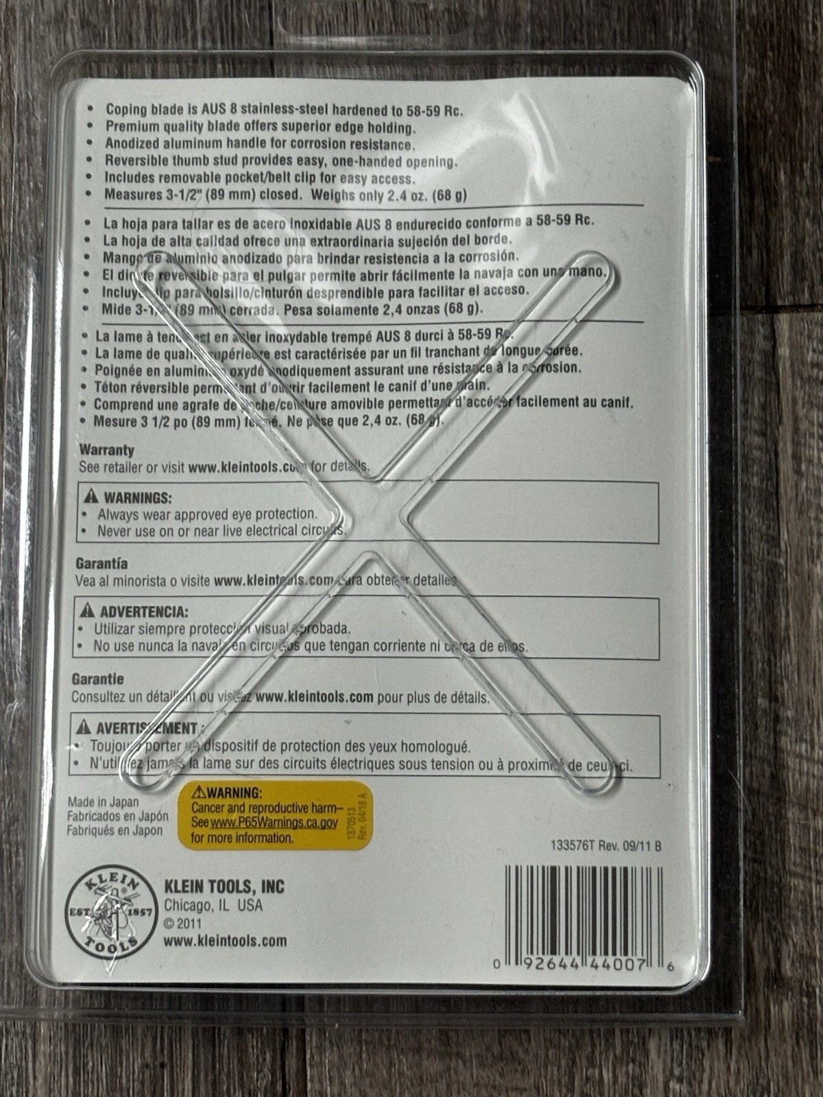 Klein Tools 44007 Lightweight Lockback Coping Blade Knife 2-1/2-Inch