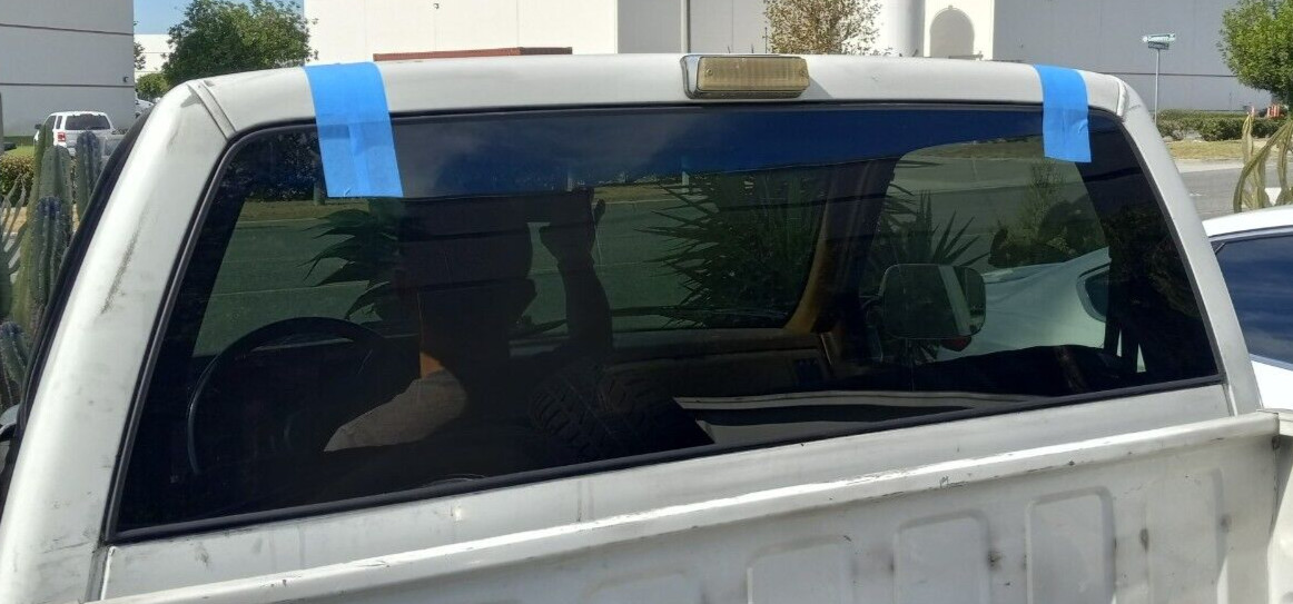 Fits 1988-1999 Chevy Pickup C&K 1500, 2500, 3500 Back Glass Stationary 2Glues