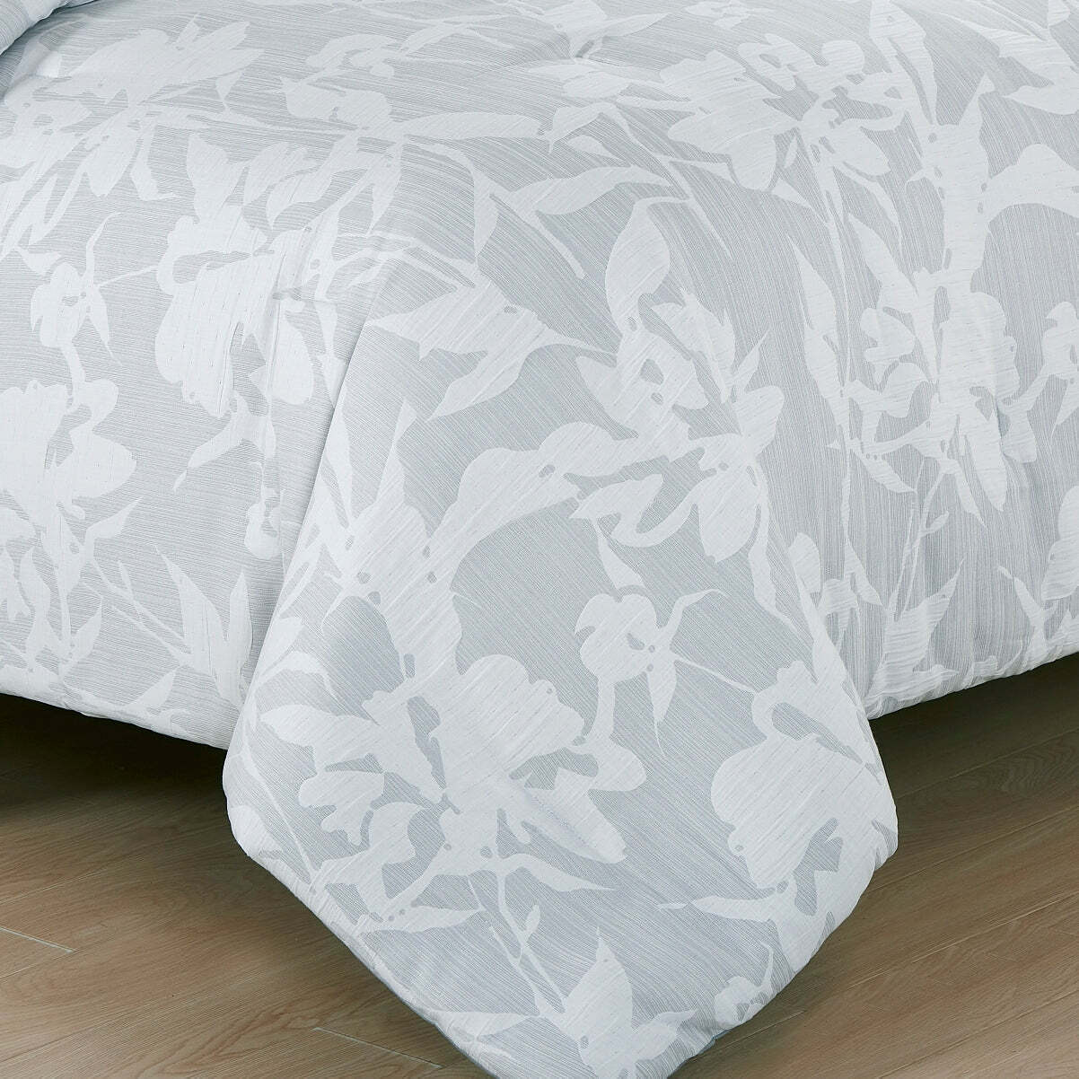 Chezmoi Collection Freesia 7-Piece Floral Jacquard Textured Bed in a Bag Set