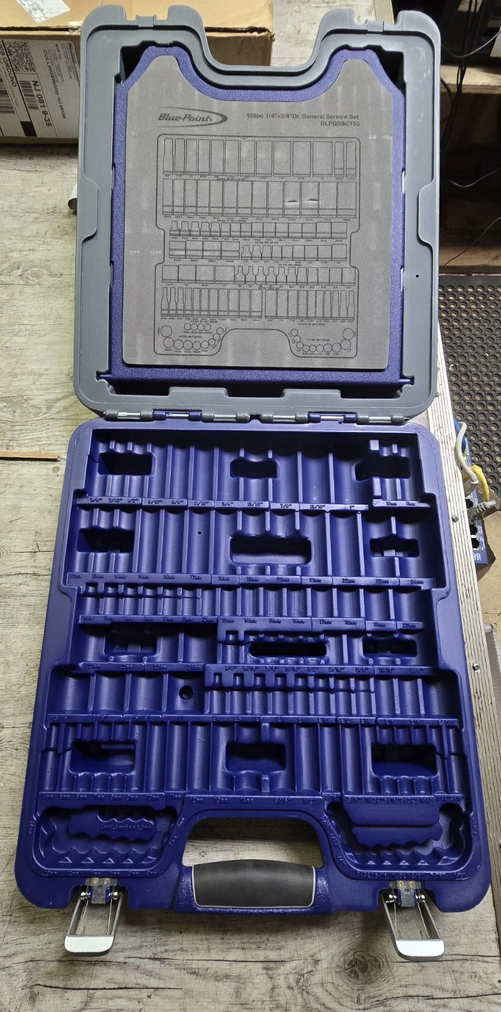 Snap Sale on Blue Point Tools Storage Case 155 Piece Socket General Service Set