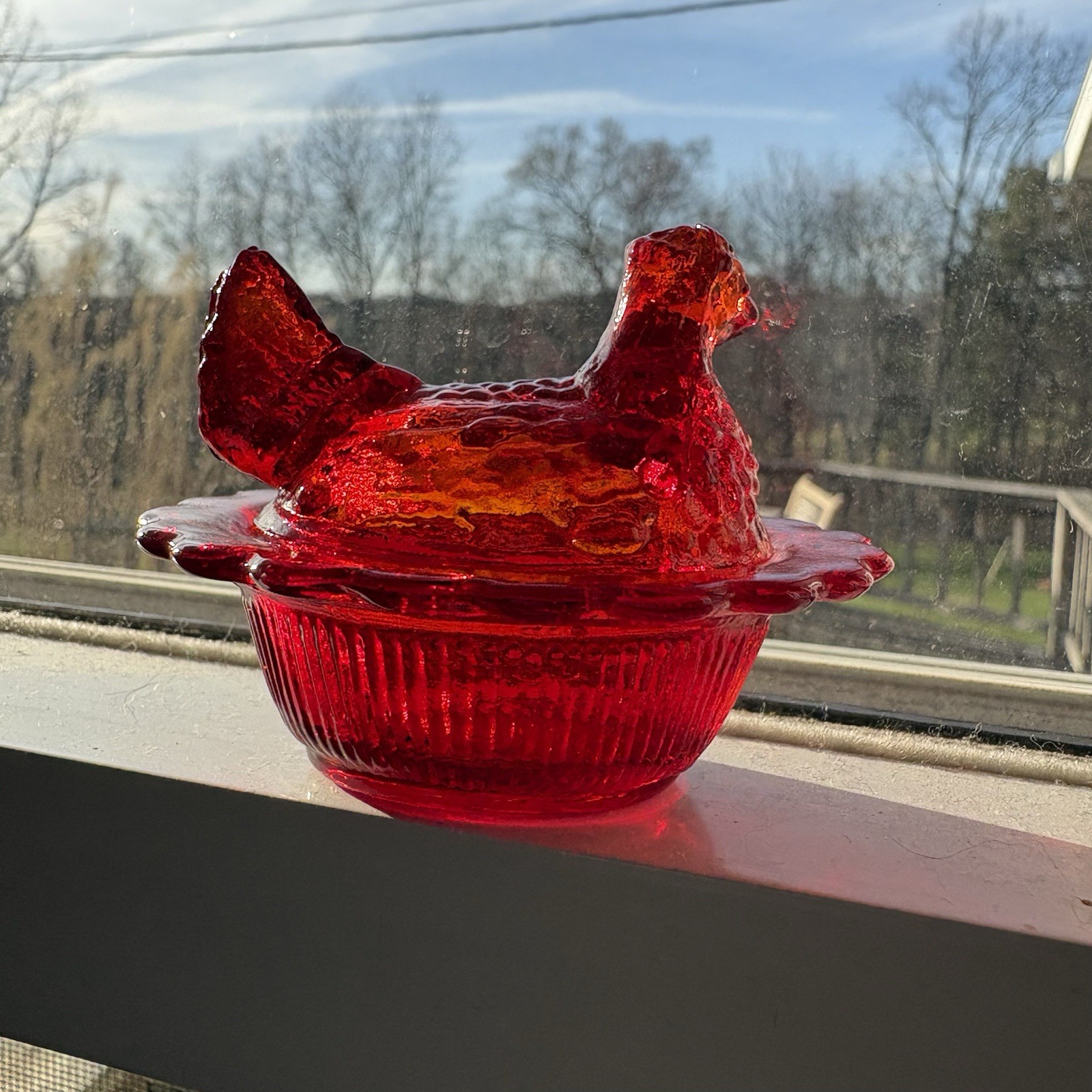 GLOWER New Mosser Glass Mini Hen on Nest in ruby red HON GORGEOUS
