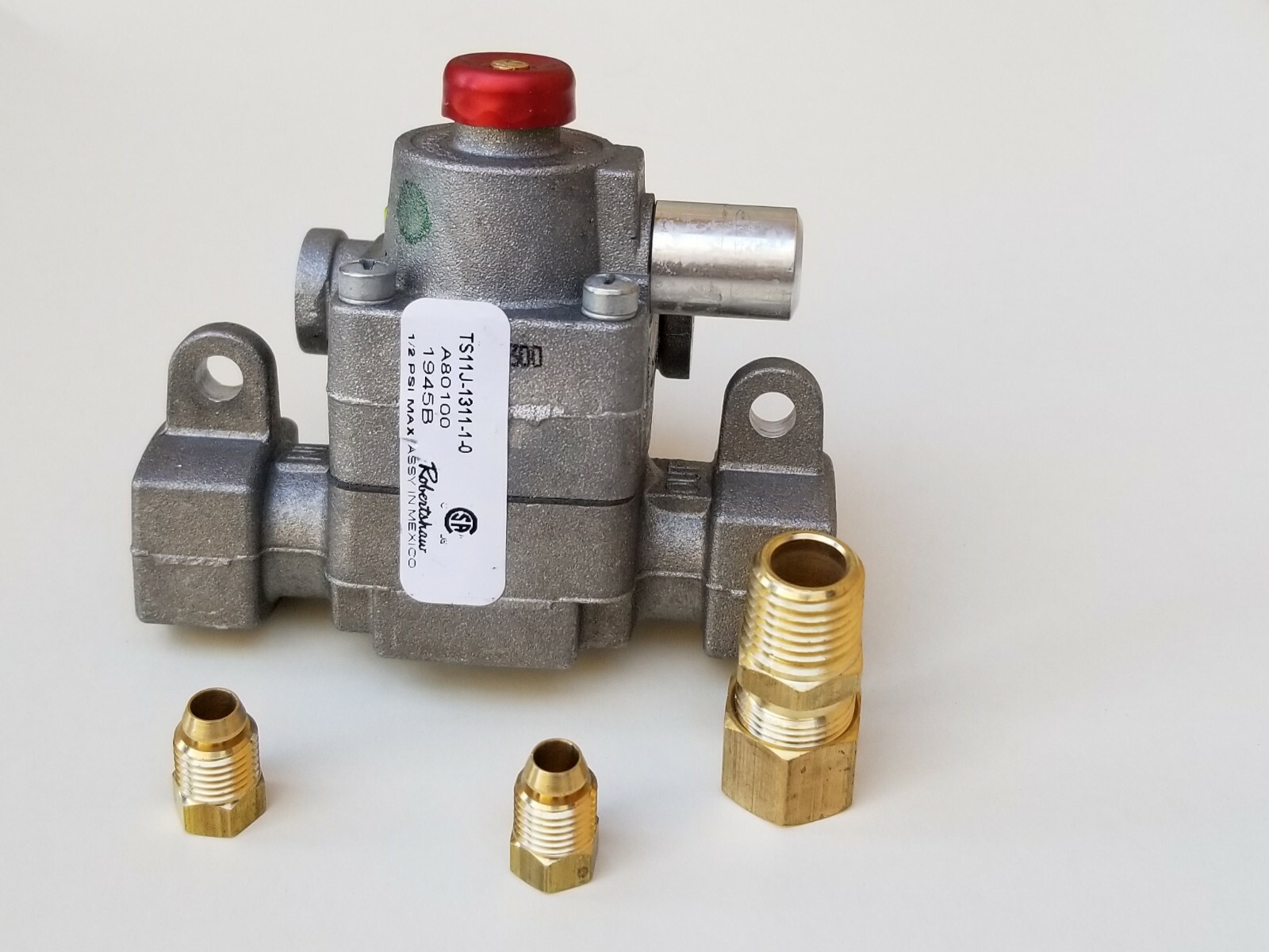 ROBERTSHAW GAS SAFETY VALVE, TSJ pilot inlet-out 3/16" Body in 1/4" (1720-005)