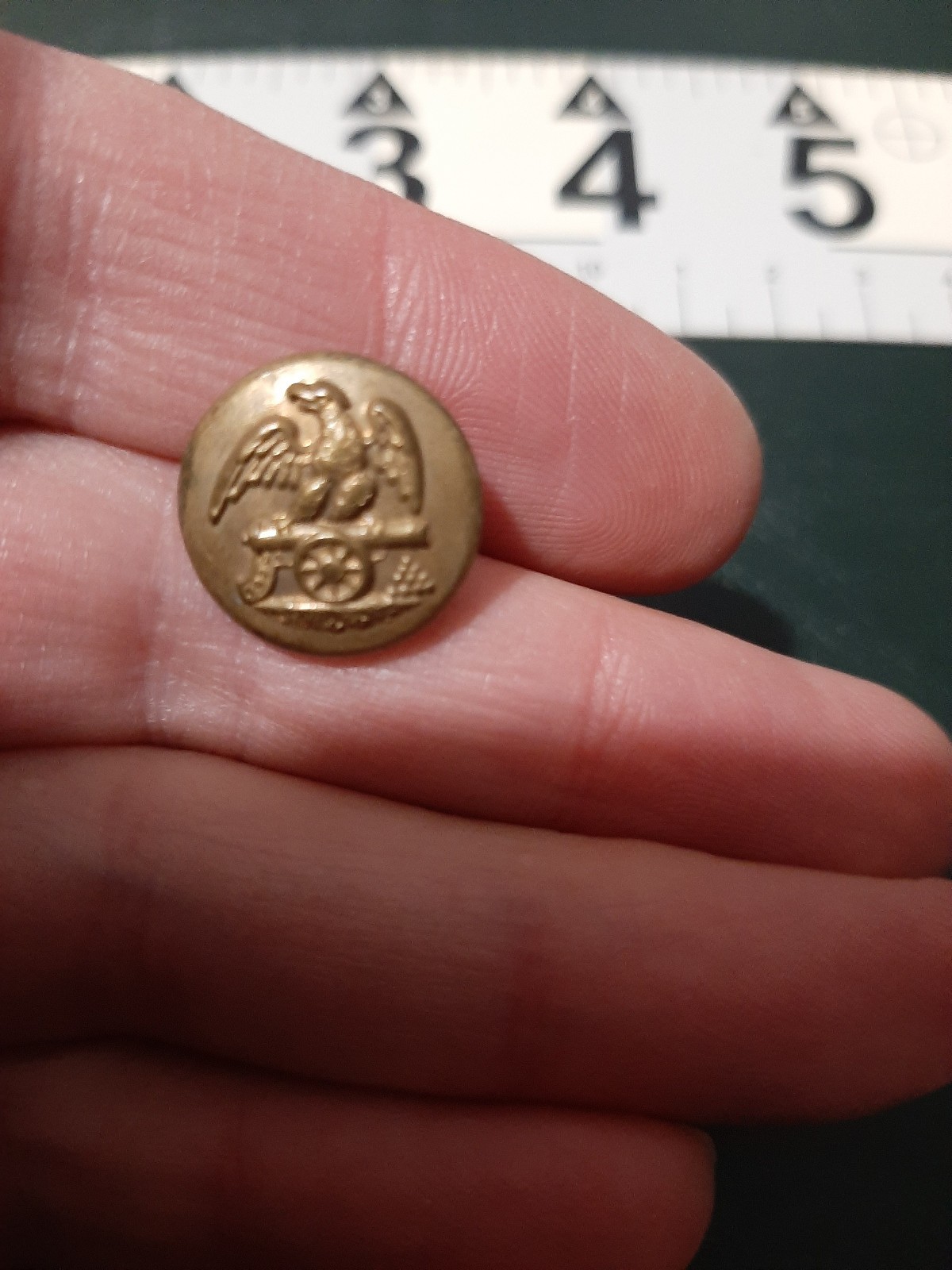 ARTILLERY Button - Eagle and Cannon - OLD - HV Allien Backmark