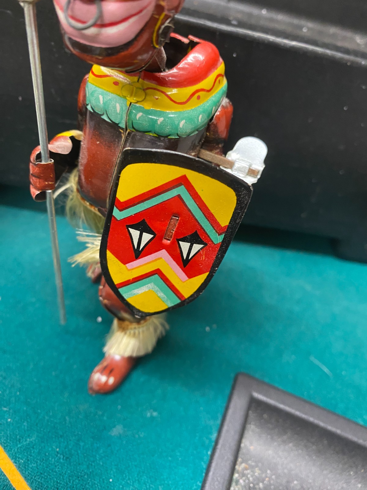 Vintage Pango Pango African Dancer Tin Mechanical Wind up Toy In Original Box