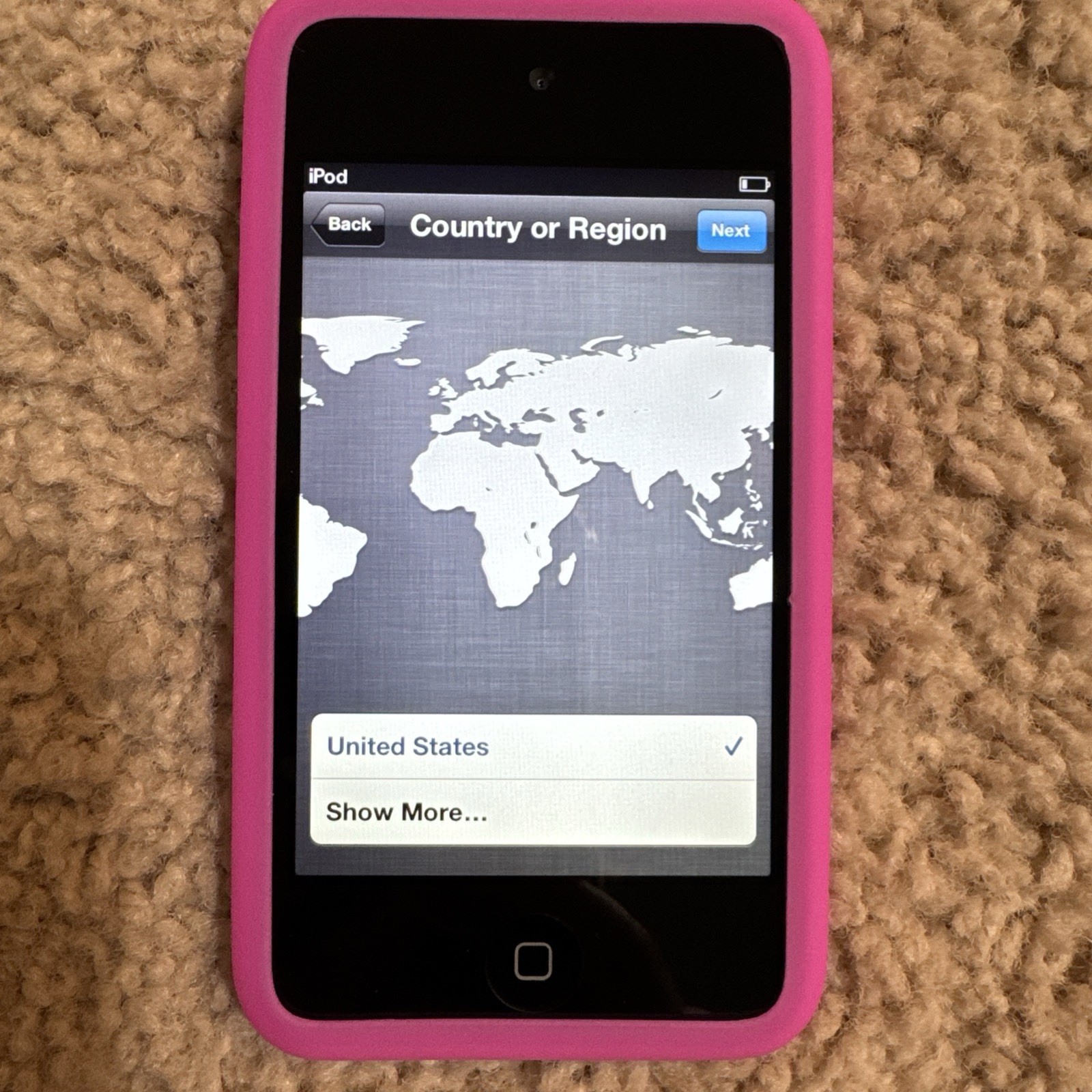 Apple iPod 16GB – Fully Working – Reset – With Case & Charger – Good Condition